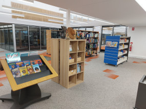 St James' Anglican School Library